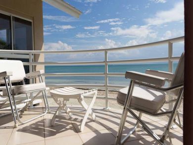 Beachfront Vacation Rental on Coco Plum Beach